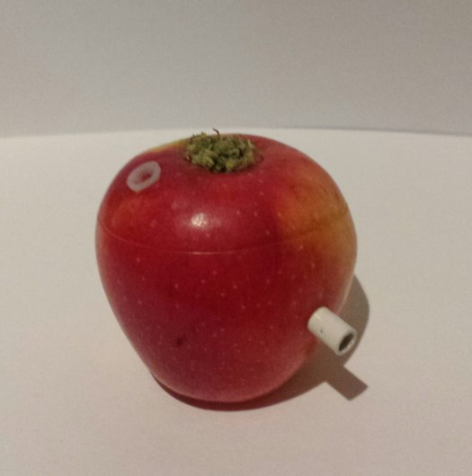 Homemade Apple Pipe